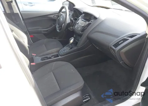 2016 Ford Focus S из США, поврежденный, VIN 1FADP3E24GL384517